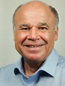 Dr. Hubert Bayer 